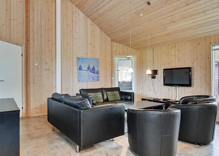 Дом отдыха Luxury Retreat With Pool - By Traum