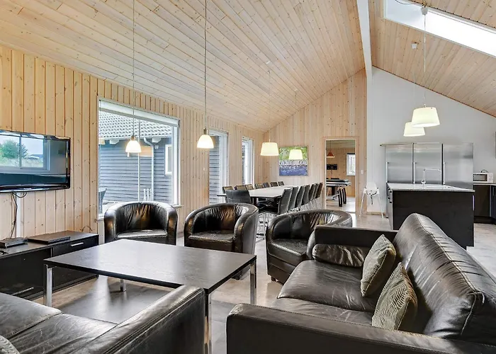 Дом отдыха Luxury Retreat With Pool - By Traum